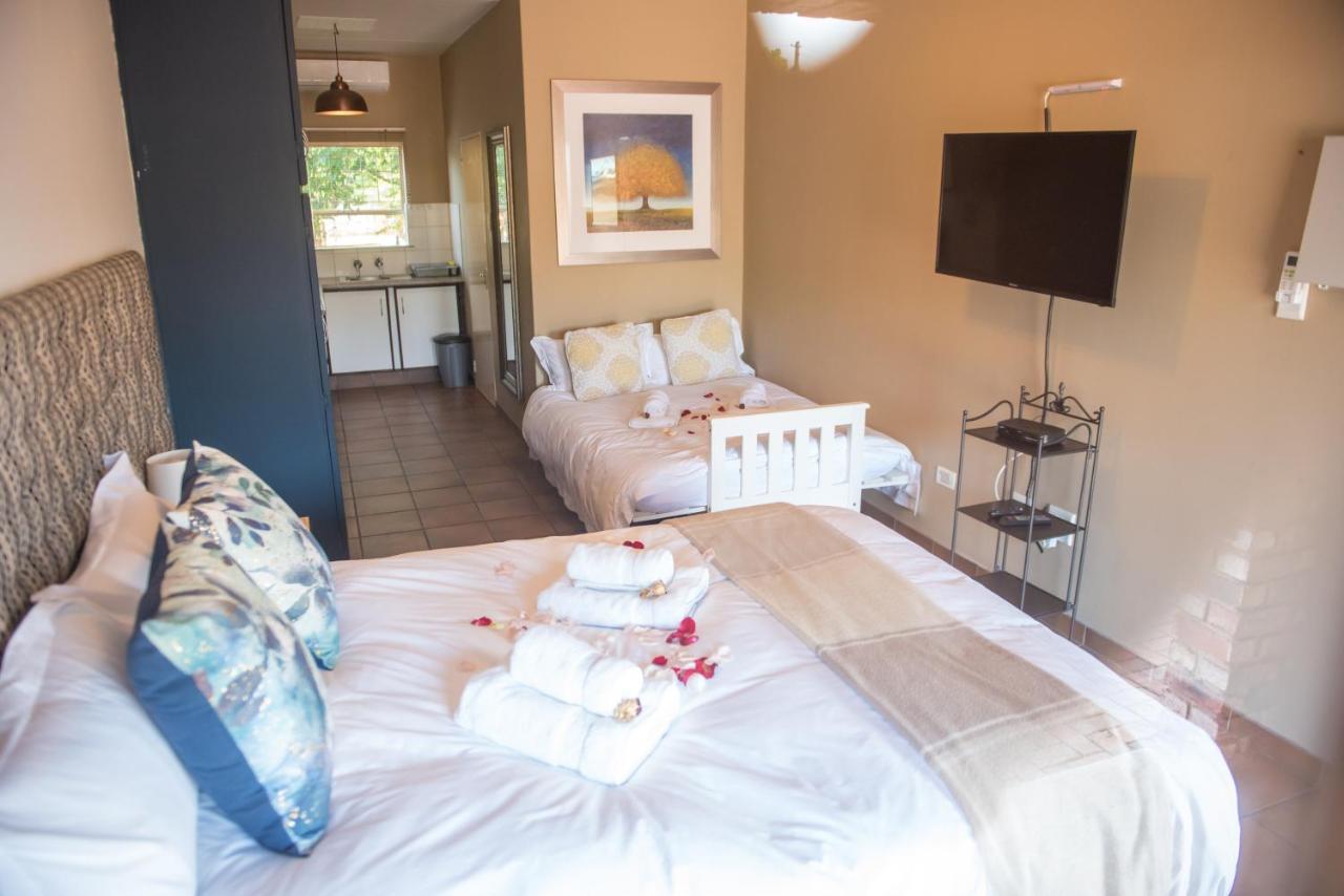 Melrose Place Guestrooms Potchefstroom Eksteriør bilde