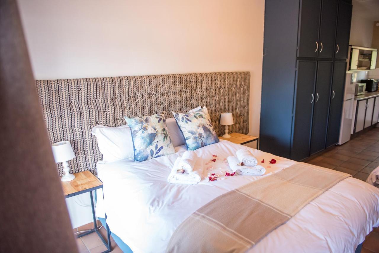 Melrose Place Guestrooms Potchefstroom Eksteriør bilde