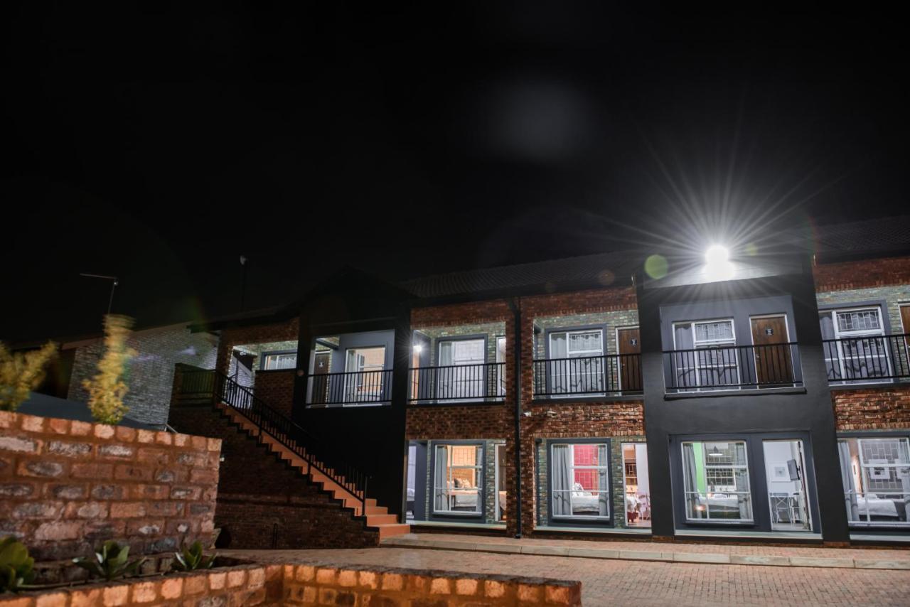Melrose Place Guestrooms Potchefstroom Eksteriør bilde