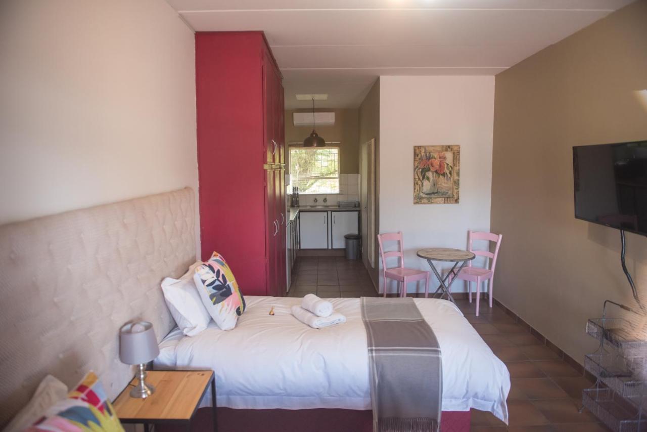 Melrose Place Guestrooms Potchefstroom Eksteriør bilde